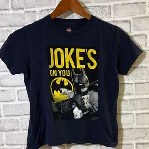4/$20 Lego batman and joker Graphic T-Shirt, size 7-8, navy blue